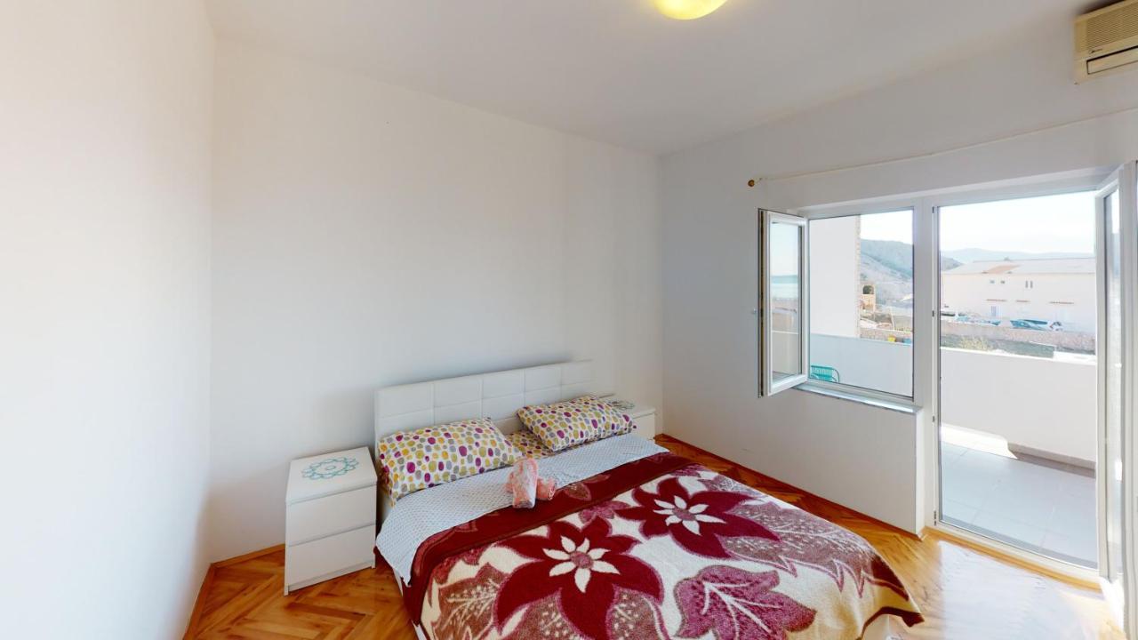 Apartments Riva Метайна Екстериор снимка