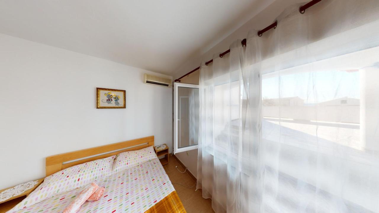 Apartments Riva Метайна Екстериор снимка